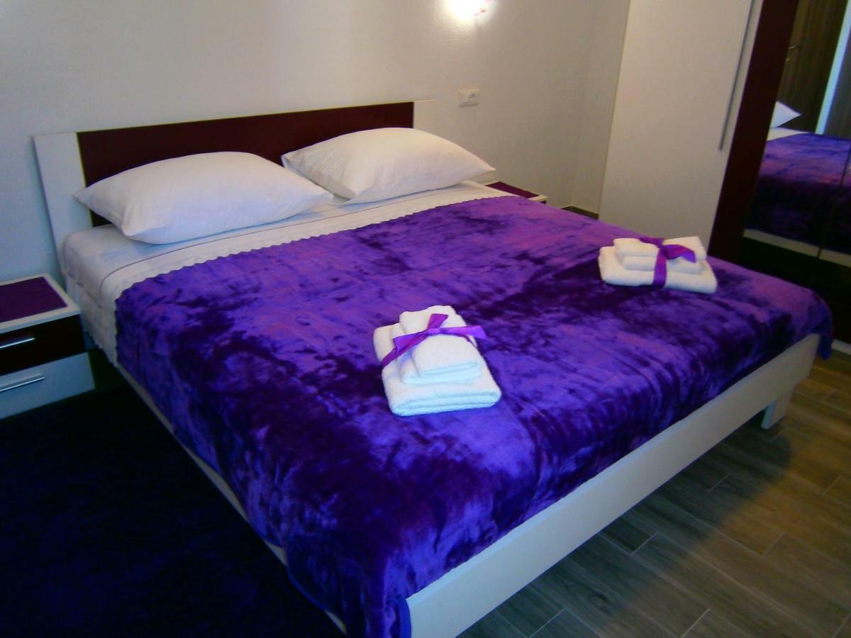 Apartment Willy Komiza Bagian luar foto